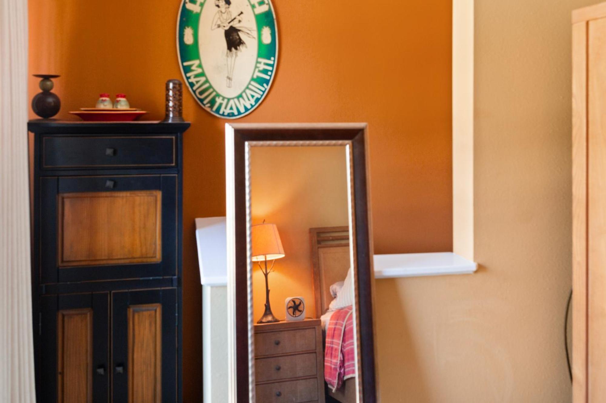Studio With Mini Kitchen, Pool And Bbq, Pre-Renovation Summer Sale Kihei Buitenkant foto